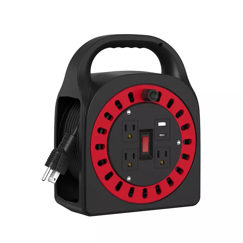 3 منافذ بكرة الحبل البلاستيكي USB 50 قدمًا