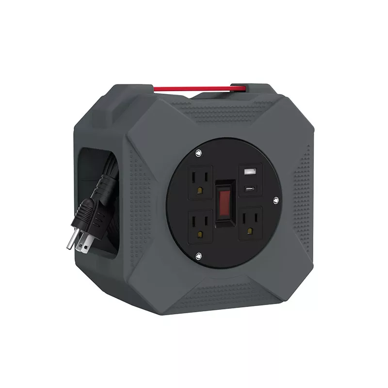 3 منافذ USB2.4A بكرة الحبل البلاستيكي 45 قدم 3 منافذ USB2.4A بكرة الحبل البلاستيكي 45 قدم